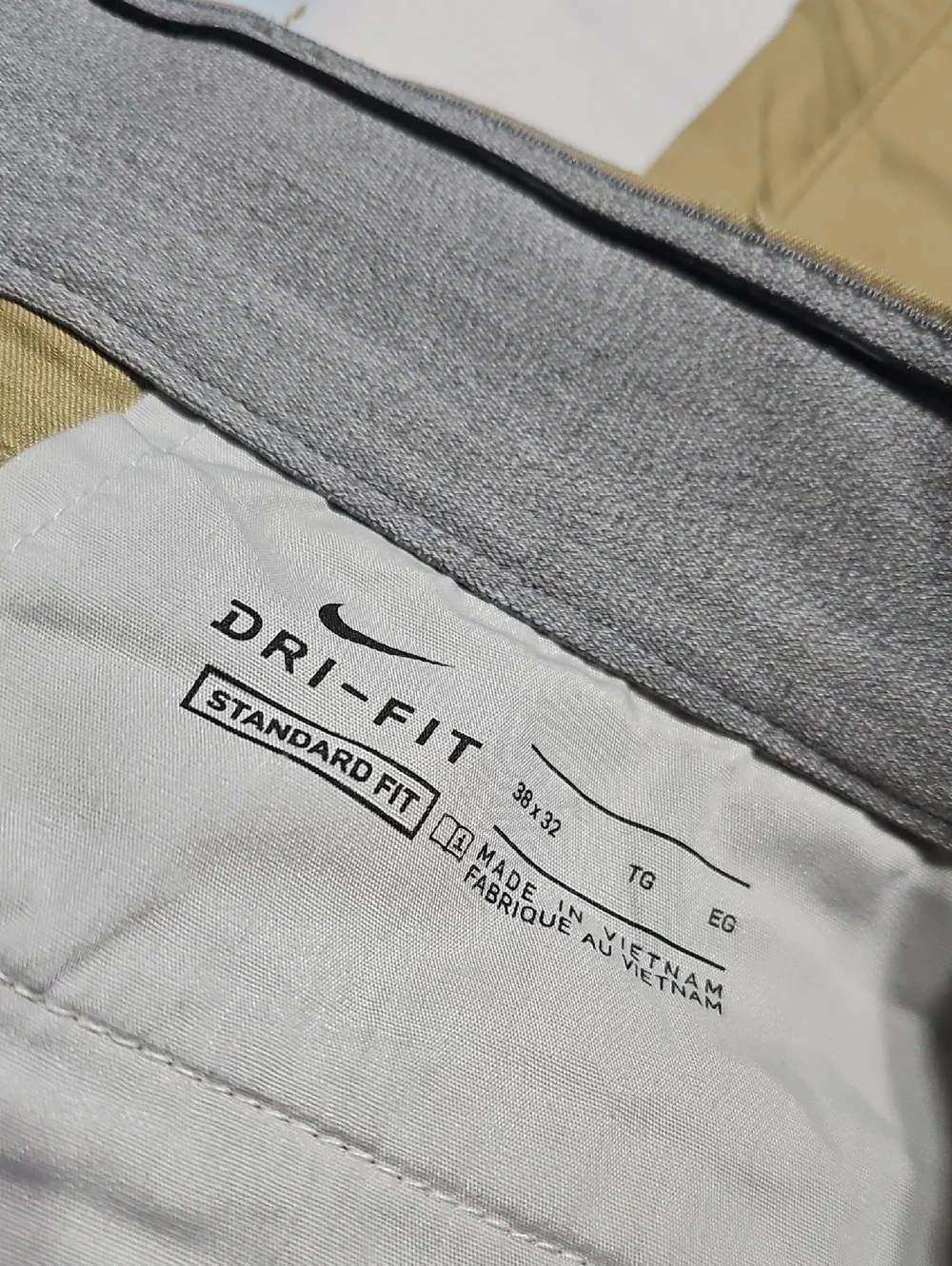 Nike Chino Khaki Pants Size 38x30